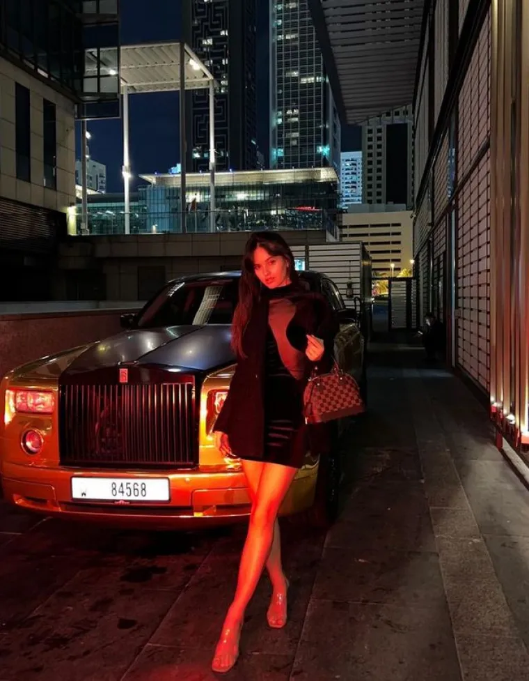 Vozi Rolls Royce i poručuje: &quot;Sada živim svoj najbolji život.&quot; 