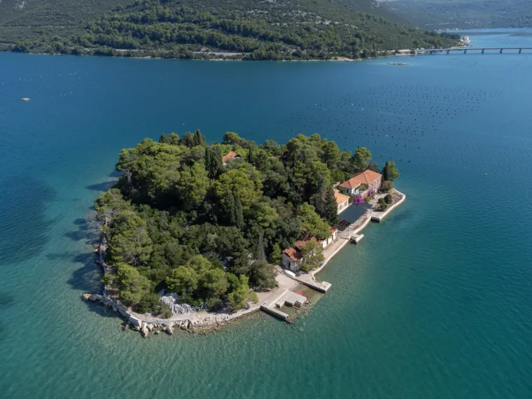 Otok života ima samo jednu stanovnicu: Baka Prospera vjerna je čuvarica ovog skrivenog dragulja već 80 godina