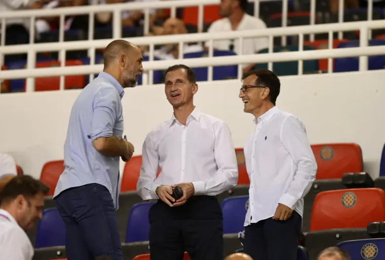 Skupila se 'krema' na krcatom Poljudu: U svečanoj loži se među legendama ukazao i biv&scaron;i trener Hajduka