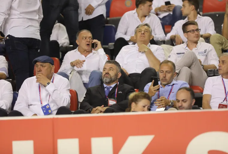 Skupila se 'krema' na krcatom Poljudu: U svečanoj loži se među legendama ukazao i biv&scaron;i trener Hajduka
