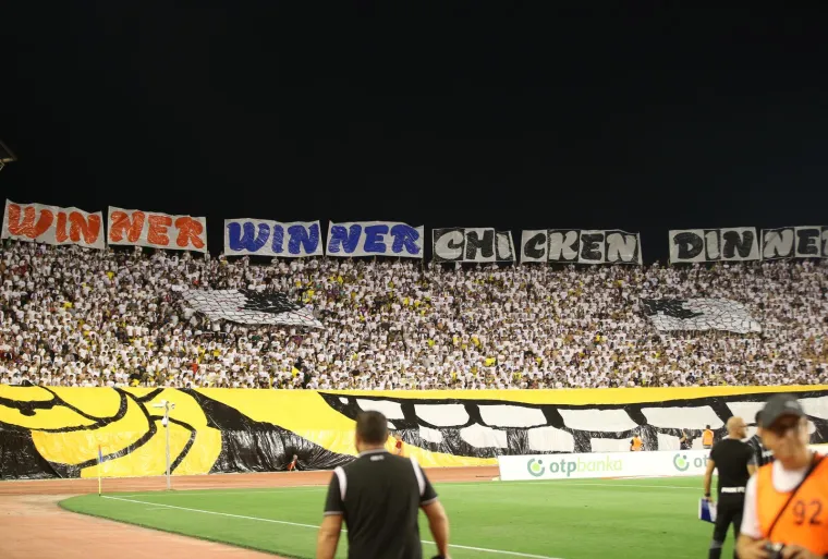 Spektakularna koreografija na Poljudu: Torcida poslala jasnu poruku
