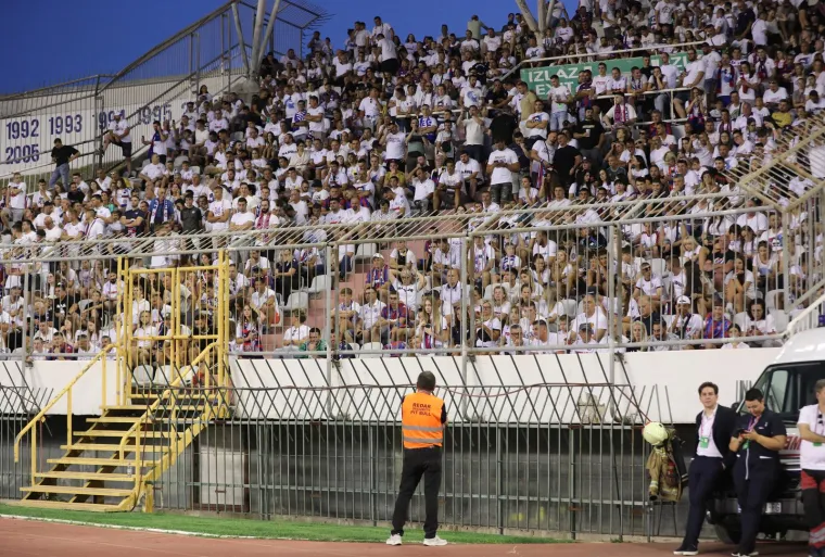 Spektakularna koreografija na Poljudu: Torcida poslala jasnu poruku