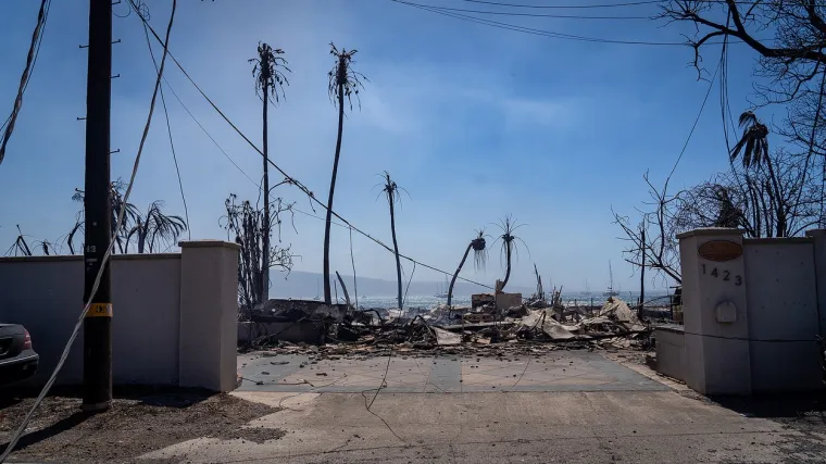 Lahaina je obrisana s lica zemlje: 'Žena je preskočila zid i ostala 7 sati u oceanu. Njezina susjeda umrla je pokraj nje...'