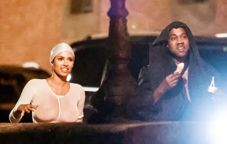 Kanye West i Bianca tumarali bosi po Italiji: Obukla je prozirne tajice kao topić, a onda joj je provirila i guza