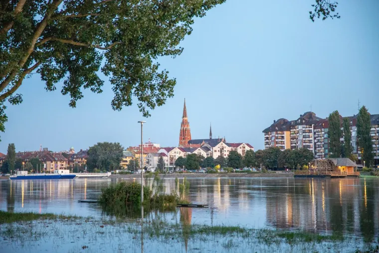 Drava se prelila na osječku šetnicu, ali veći problemi se ne očekuju