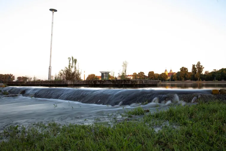 Drava se prelila na osječku šetnicu, ali veći problemi se ne očekuju