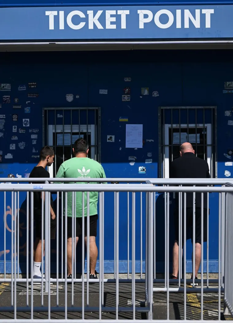 AEK čeka 'plavi pakao': Sjever dolje je već rasprodan, a mnogi navijači danas su pohrili u Maksimir po ulaznicu