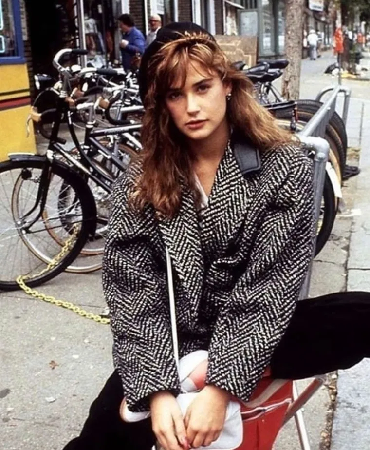 Demi Moore izgleda nevjerojatno! Ima 60 godina i figuru u koju je teško povjerovati - ali evo, dokazi postoje