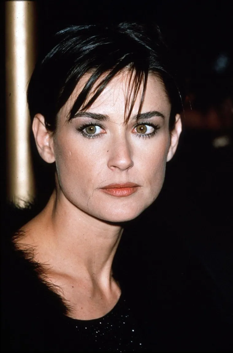 Demi Moore izgleda nevjerojatno! Ima 60 godina i figuru u koju je teško povjerovati - ali evo, dokazi postoje