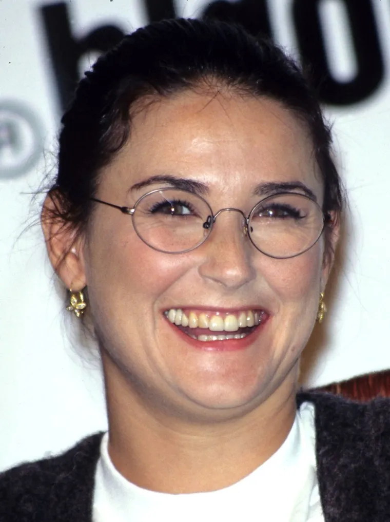 Demi Moore izgleda nevjerojatno! Ima 60 godina i figuru u koju je teško povjerovati - ali evo, dokazi postoje