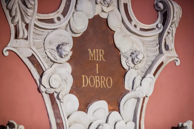 Svečano i skru&scaron;eno u Sinju! Tisuće ljudi okupilo se na proslavi blagdana Velike Gospe