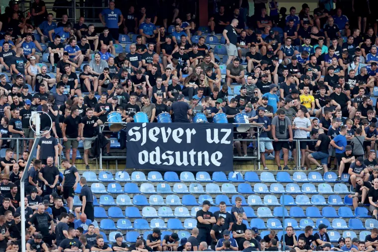 Sjever dolje na Maksimiru bio je rasprodan, no dio tribine ostao je prazan: Doznajemo kakva priča stoji iza toga
