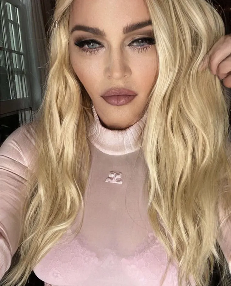 Madonna slavi rođendan: Obilježena je nizom skandala, a ovih se fotki danas srami