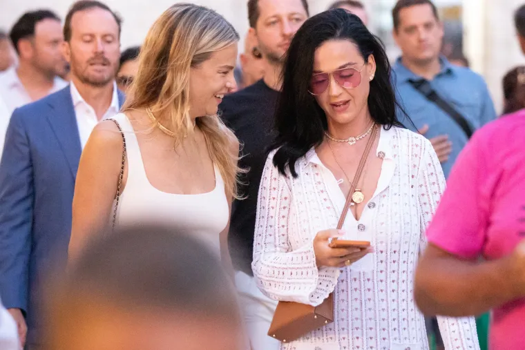 Jeff Bezos u Dubrovnik poveo i Katy Perry i Orlanda Blooma: Ulovljeni u večernoj šetnji Dubrovnik