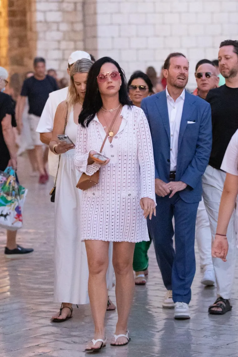 Orlando Bloom i Katy Perry osvanuli u Dubrovniku, i to u društvu Jeffa Bezosa i Lauren Sanchez: Nisu izgledali raspoloženo...