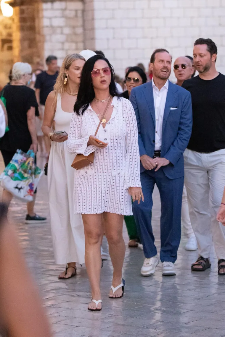 Orlando Bloom i Katy Perry osvanuli u Dubrovniku, i to u društvu Jeffa Bezosa i Lauren Sanchez: Nisu izgledali raspoloženo...