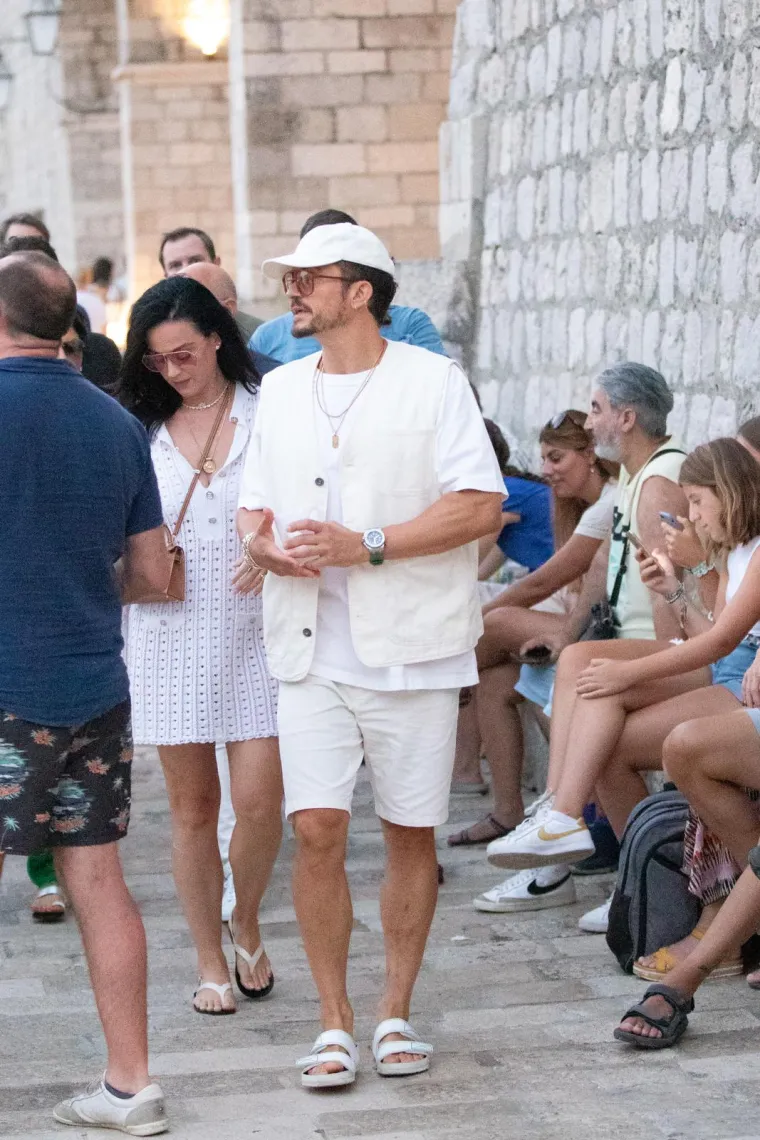 Orlando Bloom i Katy Perry osvanuli u Dubrovniku, i to u dru&scaron;tvu Jeffa Bezosa i Lauren Sanchez: Nisu izgledali raspoloženo...