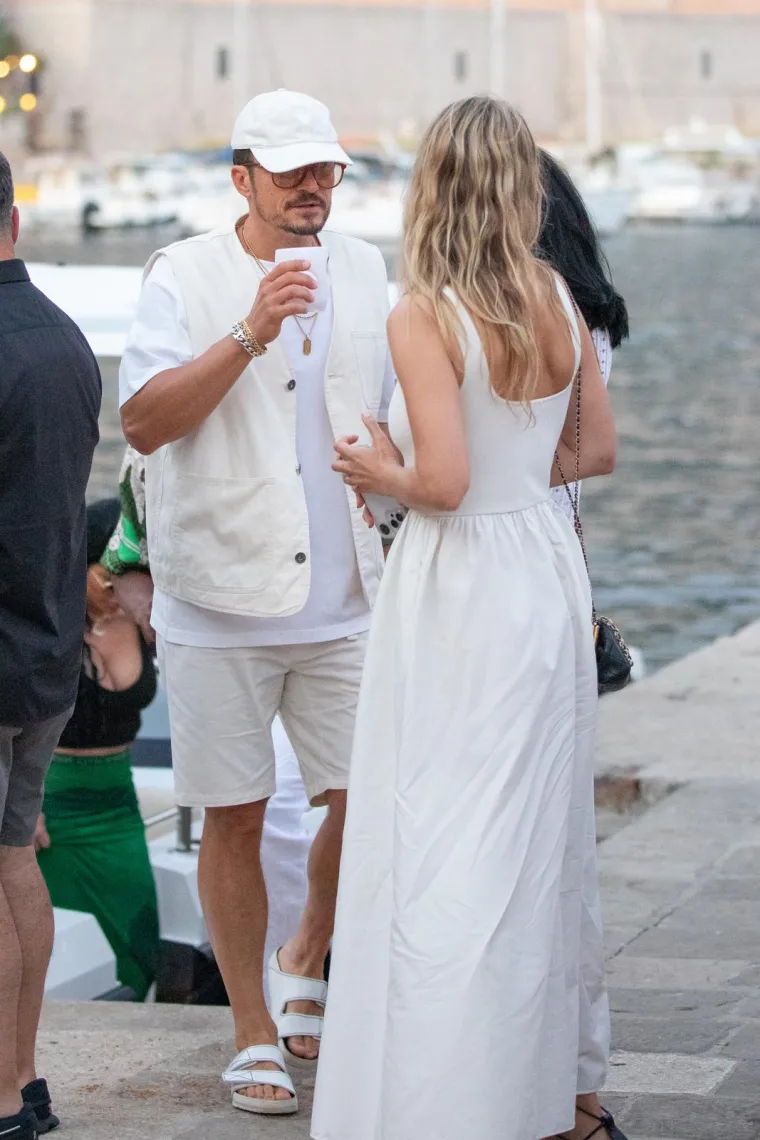 Orlando Bloom i Katy Perry osvanuli u Dubrovniku, i to u dru&scaron;tvu Jeffa Bezosa i Lauren Sanchez: Nisu izgledali raspoloženo...