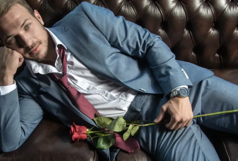 Prepoznajete li ovog slatkiša? Tada još nije slutio kojom će se titulom okititi, kao ni da će se za njega boriti horda ljepotica