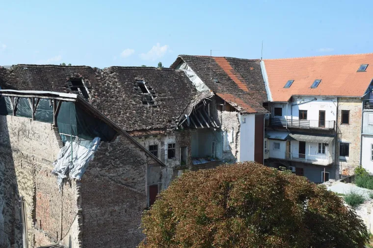 Sisak je pogodio potres 2020. godine. Ovako danas izgleda iz zraka