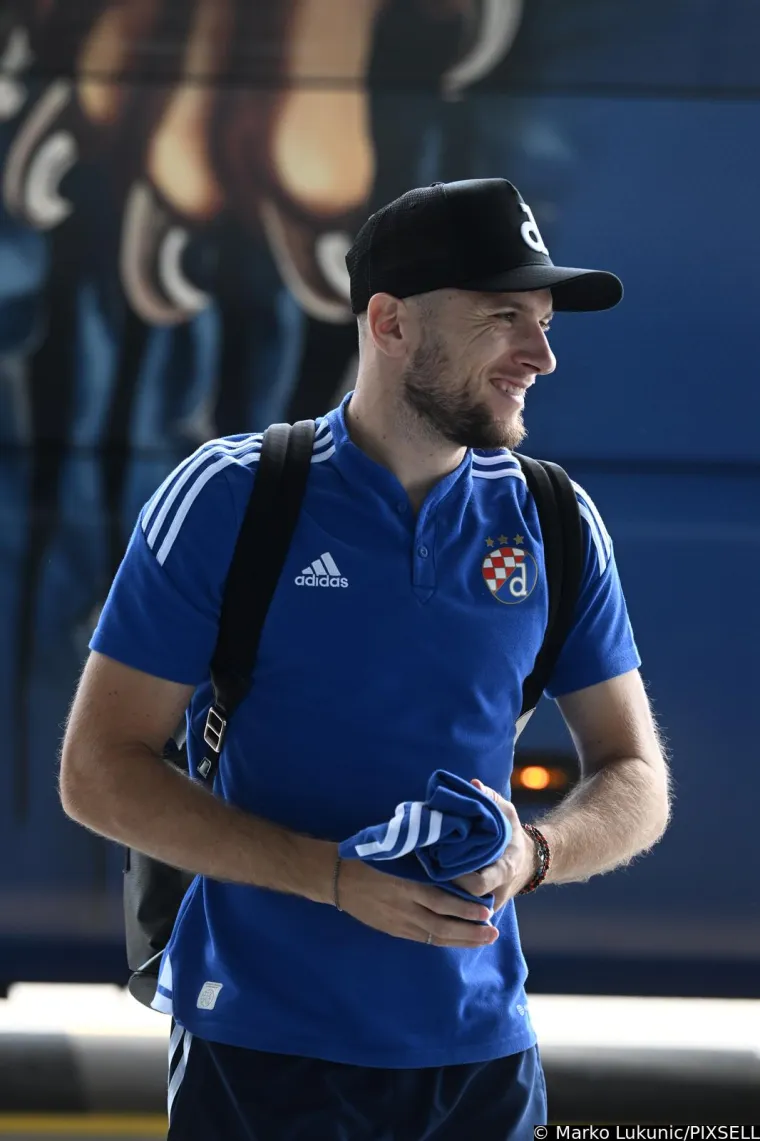 Plavi krenuli put Atene: U pogledu se vidi odlučnost i spremnost na borbu, za Dinamo je sutra dan D!