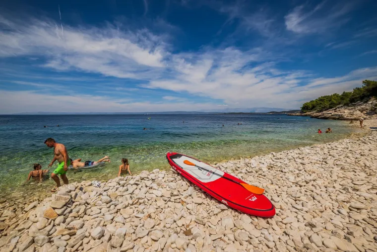 Hrvatski biser koji se isplati posjetiti: Na plaži nema tuševa, nema kafića, nema zapravo ničega osim kristalno čistog mora
