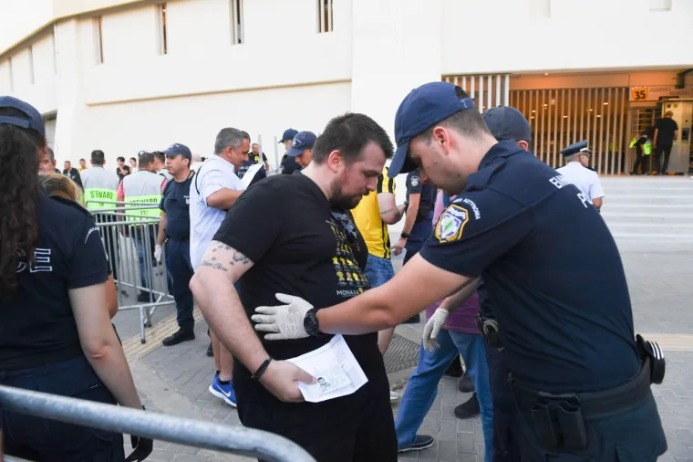 Grčka bruji o potezu trenera AEK-a nakon izbacivanja Dinama: 'U ovom trenutku svi smo jedno'