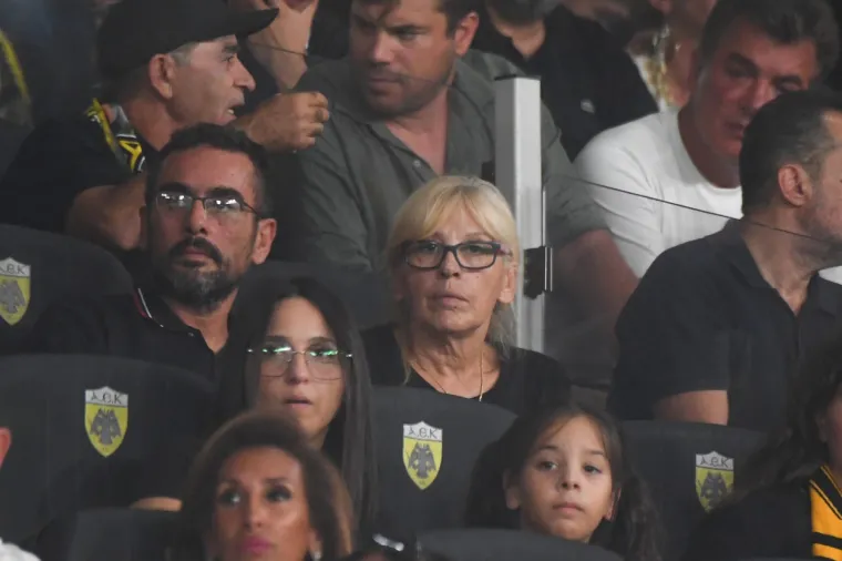 Grčka bruji o potezu trenera AEK-a nakon izbacivanja Dinama: 'U ovom trenutku svi smo jedno'