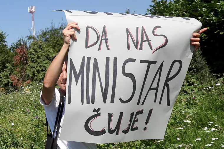 Žene diljem Hrvatske prosvjeduju. U Zagrebu blokirale promet, ovo su njihovi zahtjevi