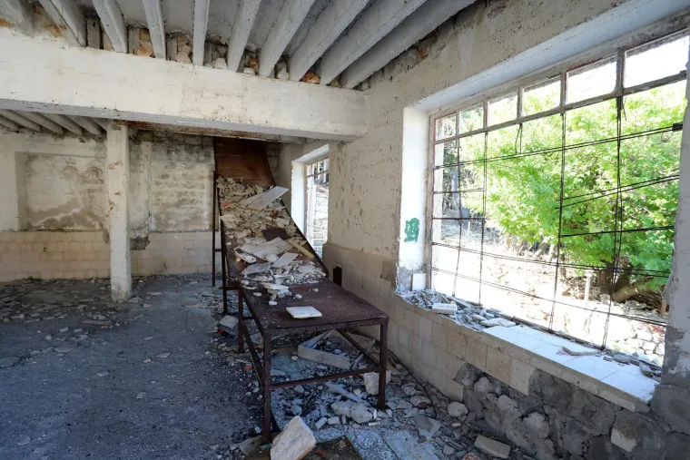 Prepoznajete li ovaj hrvatski otok? Bio je poznat po surovim kažnjeničkim uvjetima, torturama i te&scaron;kome prisilnom radu