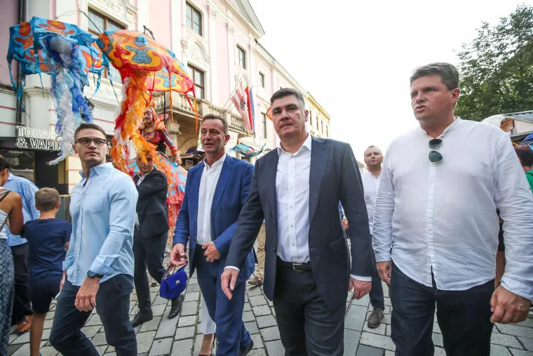 Svi pričaju o Milanovićevoj novoj frizuri: Jel' se predsjednik pomladio ili se ofarbao?