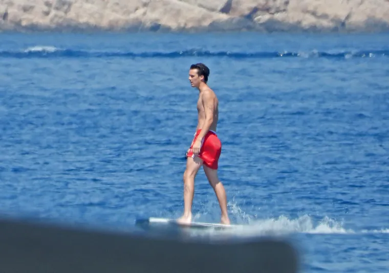 Beckhamovi uhvaćeni u moru kraj Lopuda. David u dru&scaron;tvu mezimice Harper i sina Cruza