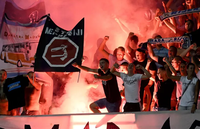 Jeste li primijetili 'akciju' na tribinama Maksimira? Nakon ovog nema sumnje da će Dinamo i Rijeka biti kažnjeni