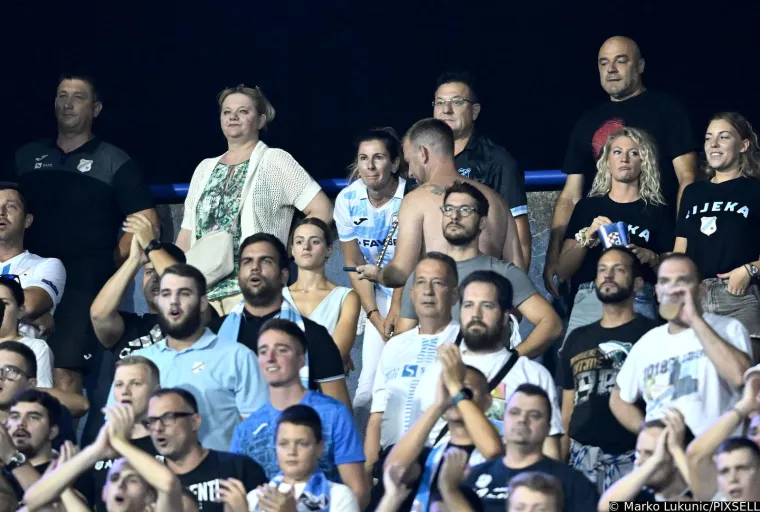 Jeste li primijetili 'akciju' na tribinama Maksimira? Nakon ovog nema sumnje da će Dinamo i Rijeka biti kažnjeni