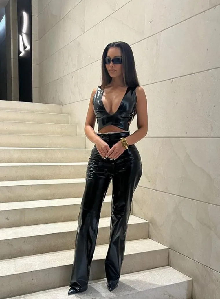 Pomislili ste da je ovo Kim Kardashian? Sličnost s najpoznatijom starletom mudro je unovčila: 'Ma nisam ja to radi nje...'