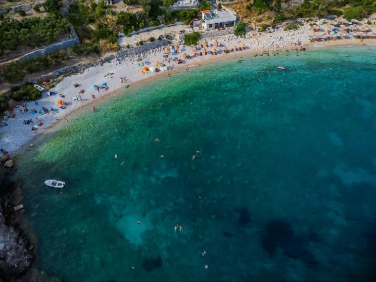 Očaravajuća Pupnatska Luka jedna je od najljepših uvala na jugu Hrvatske