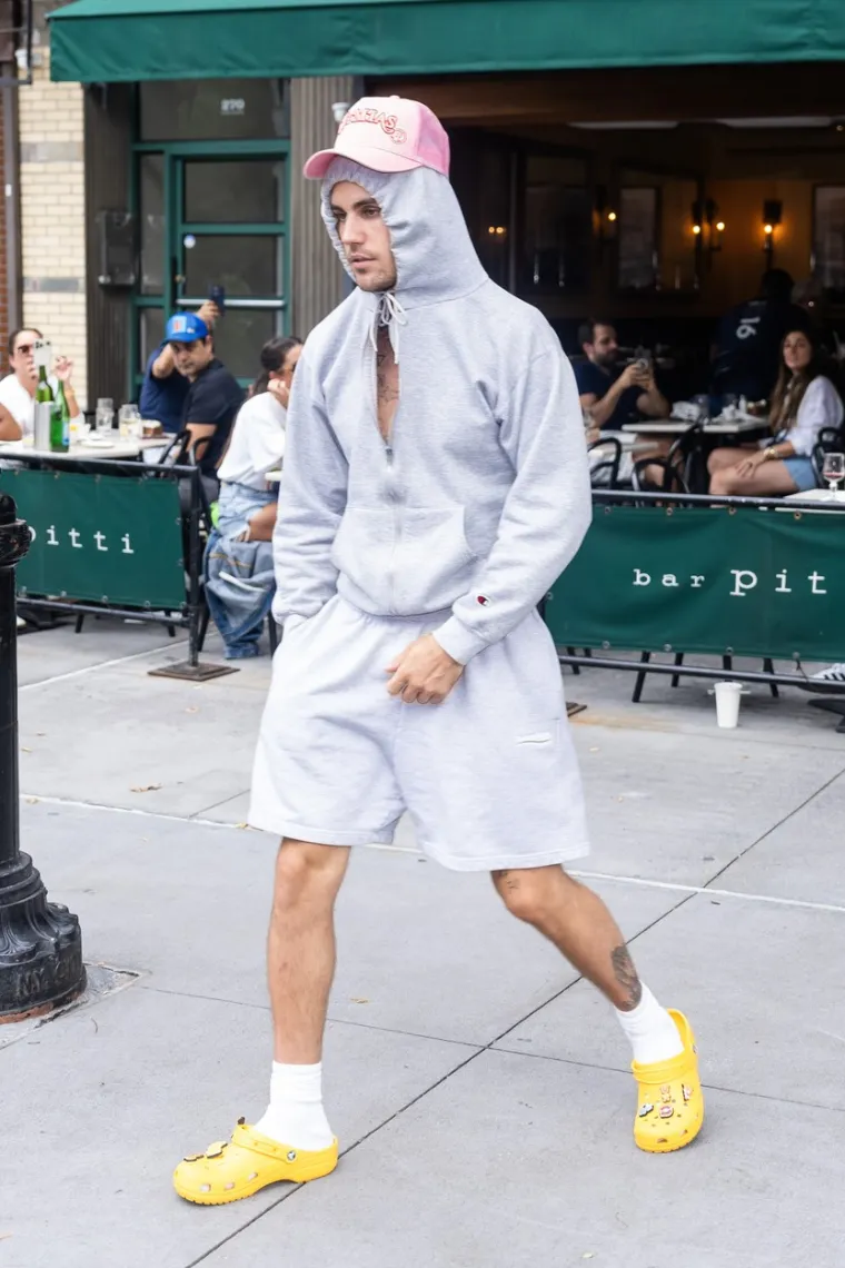 Justin Bieber odveo suprugu na večeru, ali nije se baš zabavila: Hailey se skockala, a on tumara kao neki ludi vagabundo