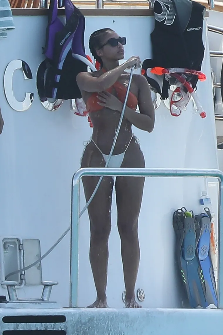 Ovako izgleda kad se top modeli opuste uz tekilu: Sve su opako hot, ali ruku na srce, Kendall je ukrala &scaron;ou