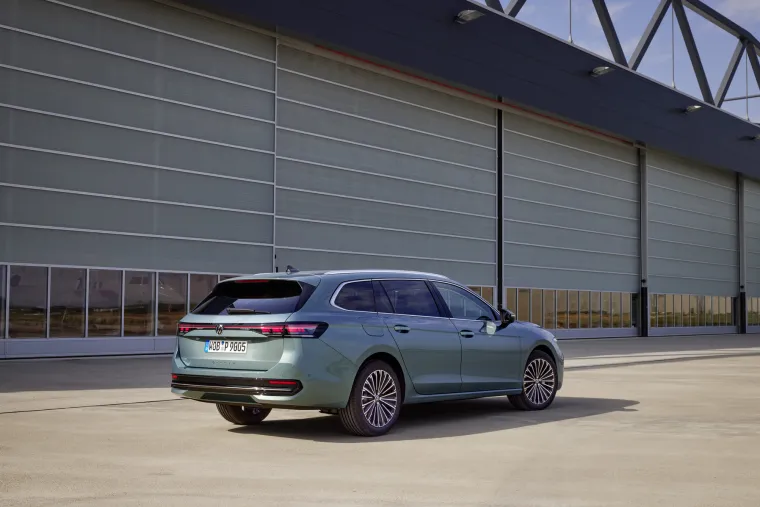 Ovo je novi VW Passat Variant: Stiže i kao plug-in hibrid s velikim dosegom!