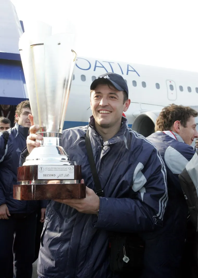 A ovako se slavilo prije 12 godina: Svjetski viceprvaci dočekani kao kraljevi, Metličić napravio &scaron;ou