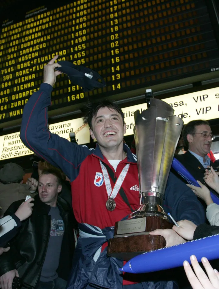 A ovako se slavilo prije 12 godina: Svjetski viceprvaci dočekani kao kraljevi, Metličić napravio &scaron;ou