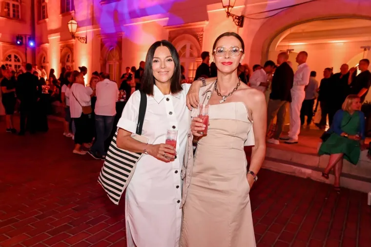 POSTANAK KROZ OČI NENADA SOVILJA &ndash; IZLOŽBA &bdquo;GENESIS&ldquo; ODU&Scaron;EVILA BROJNE POSJETITELJE VEĆ PRVOG DANA