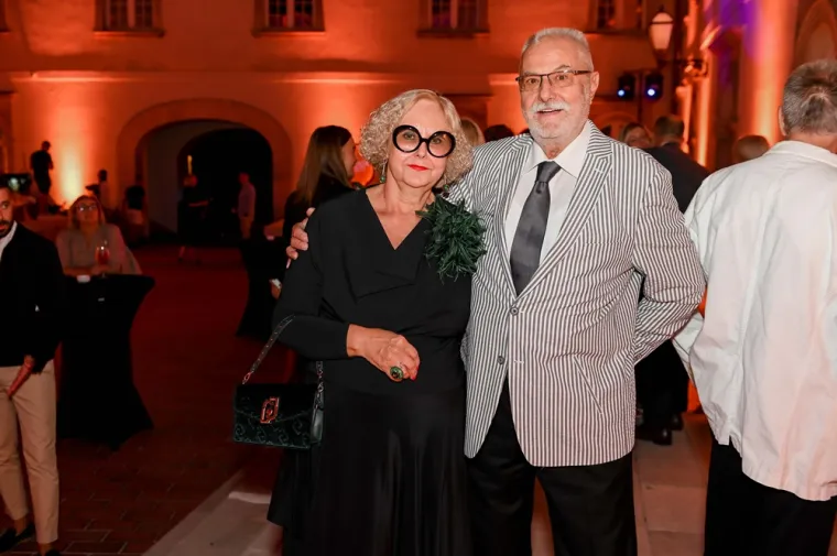 POSTANAK KROZ OČI NENADA SOVILJA &ndash; IZLOŽBA &bdquo;GENESIS&ldquo; ODU&Scaron;EVILA BROJNE POSJETITELJE VEĆ PRVOG DANA