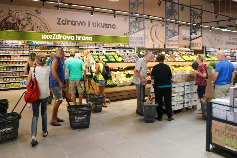 PLODINE STIGLE U BARANJU I NA OTOK UGLJAN