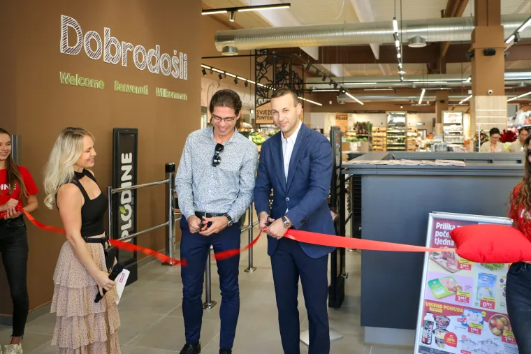 PLODINE STIGLE U BARANJU I NA OTOK UGLJAN