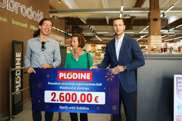 PLODINE STIGLE U BARANJU I NA OTOK UGLJAN