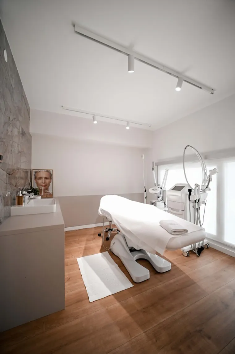 OBOŽAVANA BEAUTY LOKACIJA U JO&Scaron; LJEP&Scaron;EM I VEĆEM IZDANJU &ndash; CRYSTAL BEAUTY CENTAR