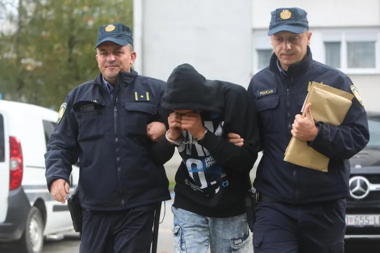 Privođenje 22-godi&scaron;njaka koji je na A1 usmrtio dvojicu Nepalaca i pobjegao