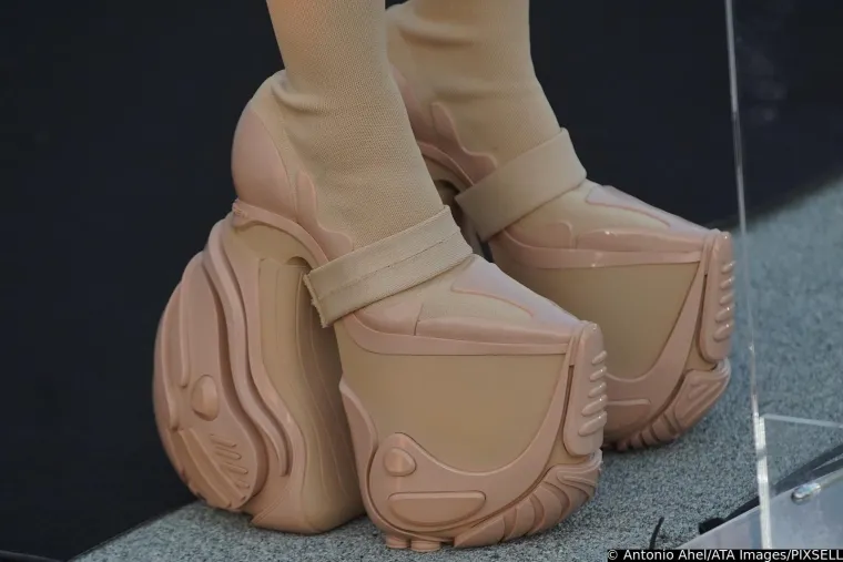 Čizmice Jelene Karleu&scaron;e od 3.500 eura