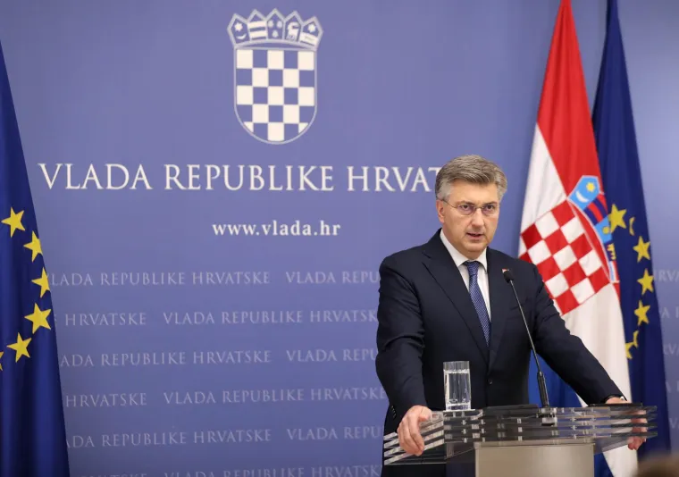 Teški dani za Plenkovića: Pogledajte kako je pokislo izgledao dok je najavljivao Anušića za novog ministra obrane